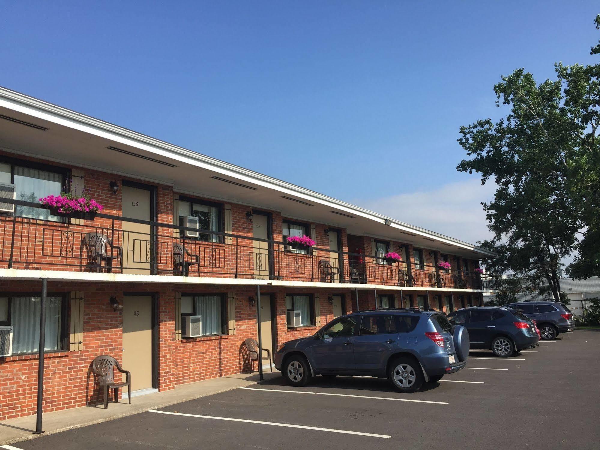 Motel Du Fleuve Brossard Eksteriør billede